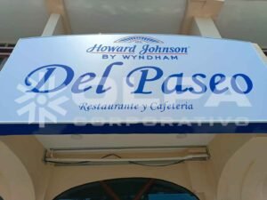 fabricacion de anuncio para negocio