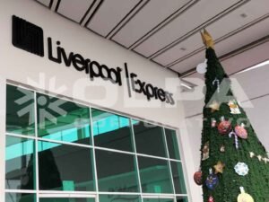 letras 3d para interior de centro comercial